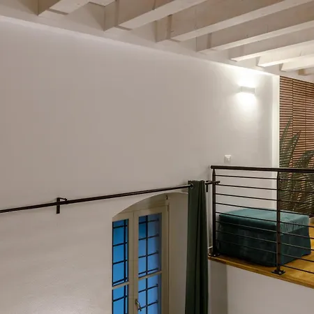 Lägenhet Wifi E Parcheggio In Centro A *